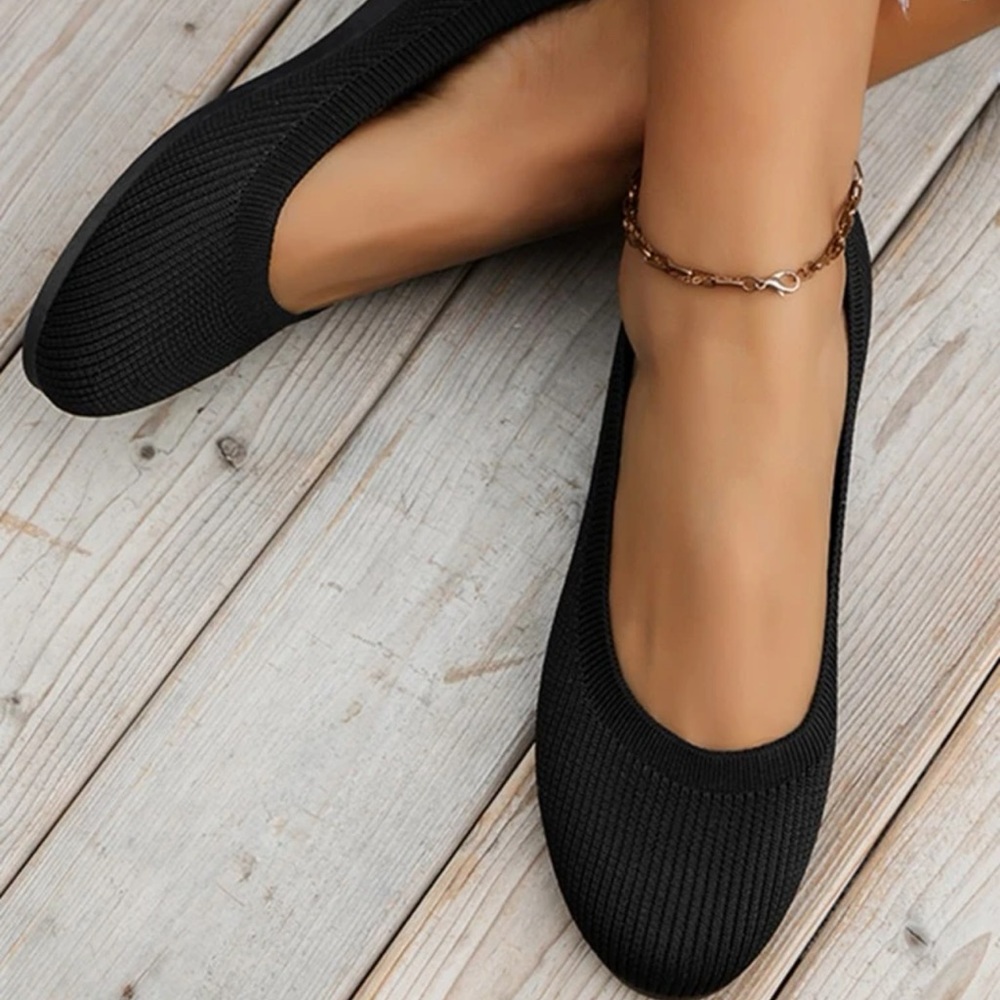 Women’s Black Knit Ballet Flats